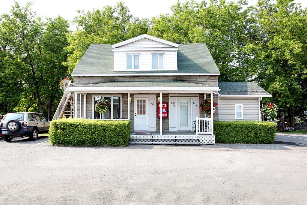 Motel Homeric Квебек Екстериор снимка